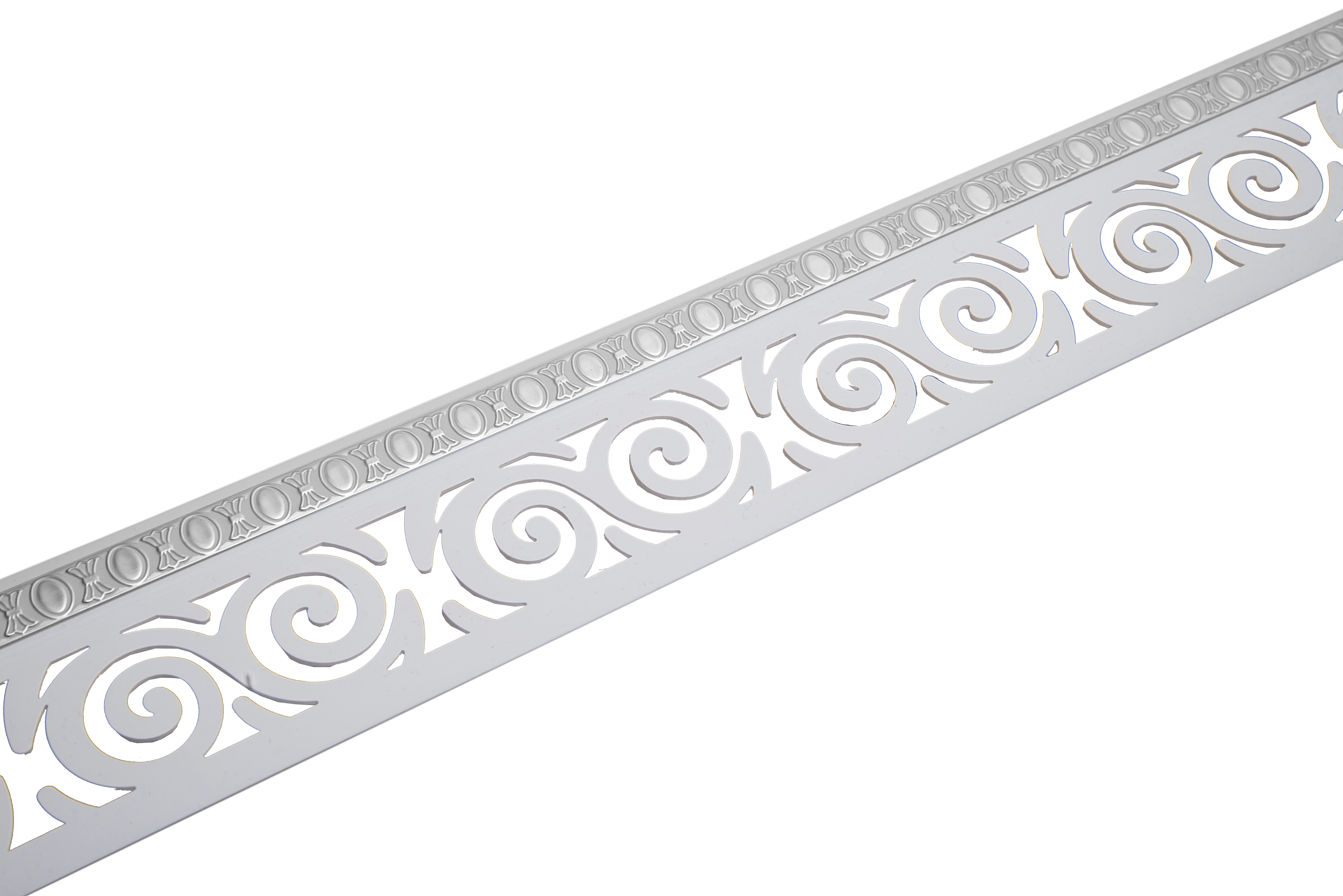 Планка ПВХ Завиток МАГЕЛЛАН 7см 25м Серебро/Белый. Цена за 1 метр