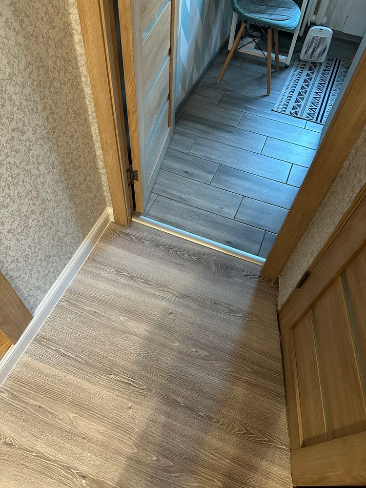 Порог разноуровневый ПР 06.2700.059 Бетон скай