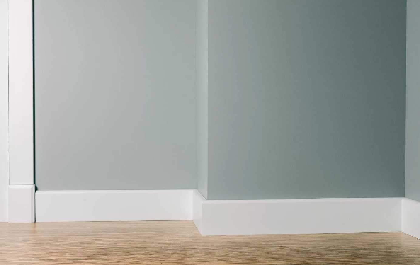 Плинтус МДФ Лука Пл 100-1МДФ.2700.24116 Белый